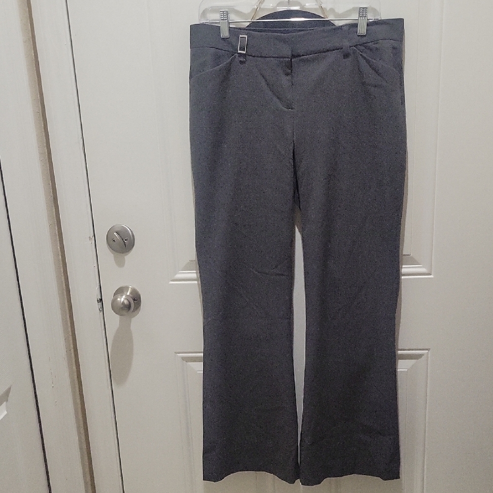 Express Size 8 Short Stylish Gray Dress Pants